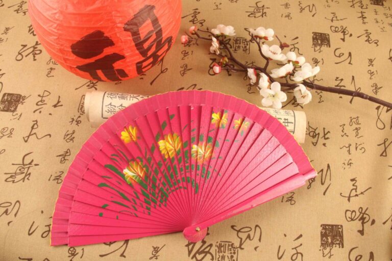 hand fan manufacturers